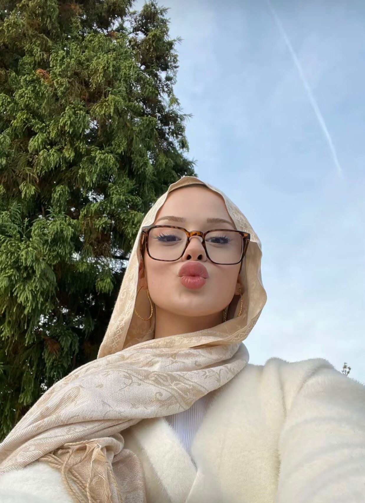 Çüngüş Zarif ve Güçlü Kadın Escort Ceren